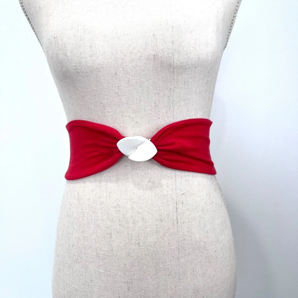 Vintage Kisslock Wide Red Fabric Stretch Belt